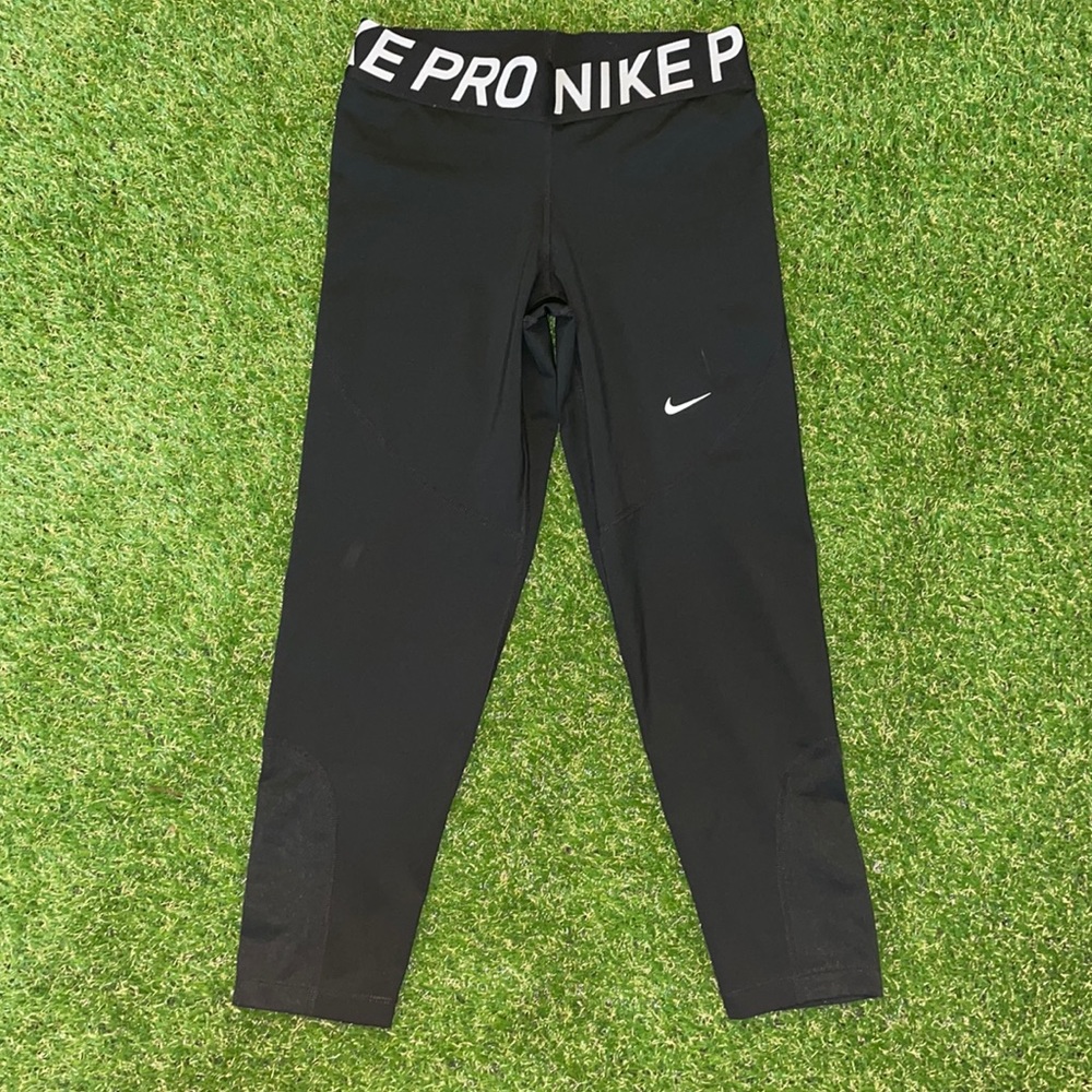 Nike Pro Capri Leggings
